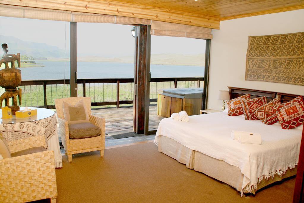 Sani Valley Nature Lodges Himeville Quarto foto